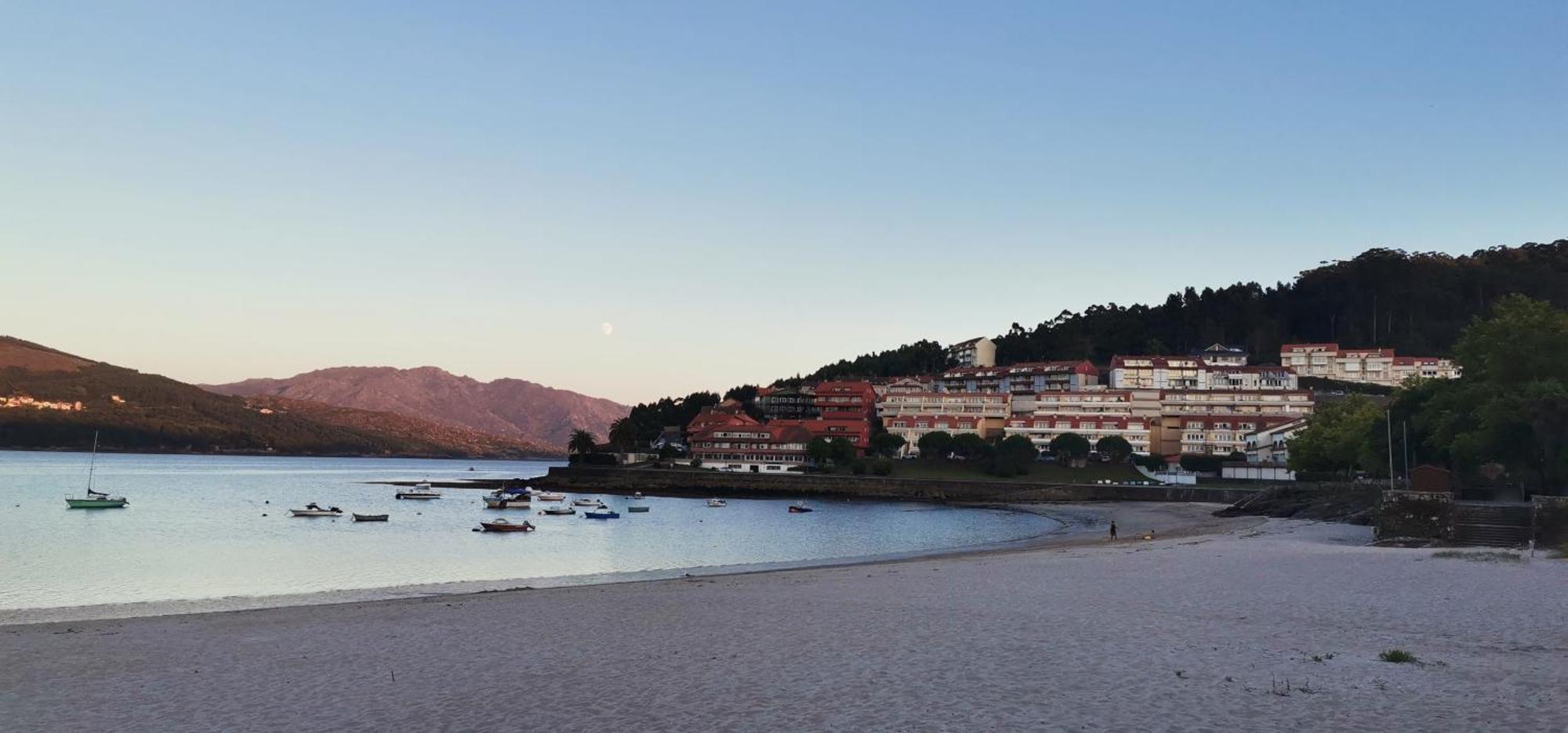Apartamento A Estrenar Con Vistas Naroa Corcubión 外观 照片